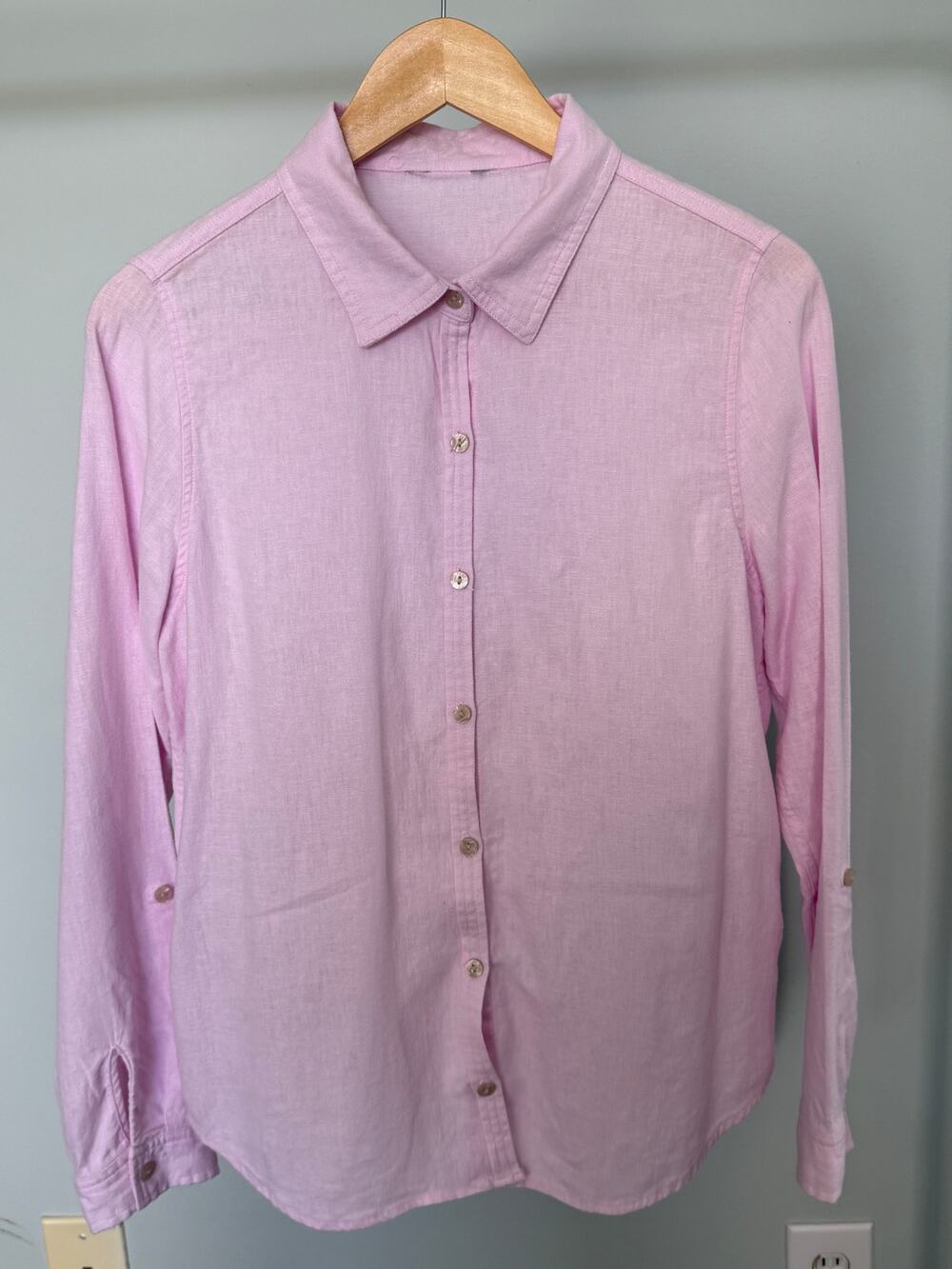 Pink Linen Blend Button Down Shirt Women’s Medium